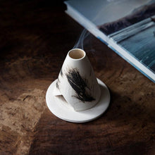 Load image into Gallery viewer, Raku Incense Burner Tipi
